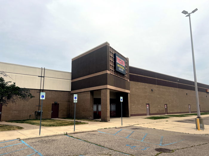 MJR Universal Grand Cinema 16 - July 23 2022 (newer photo)